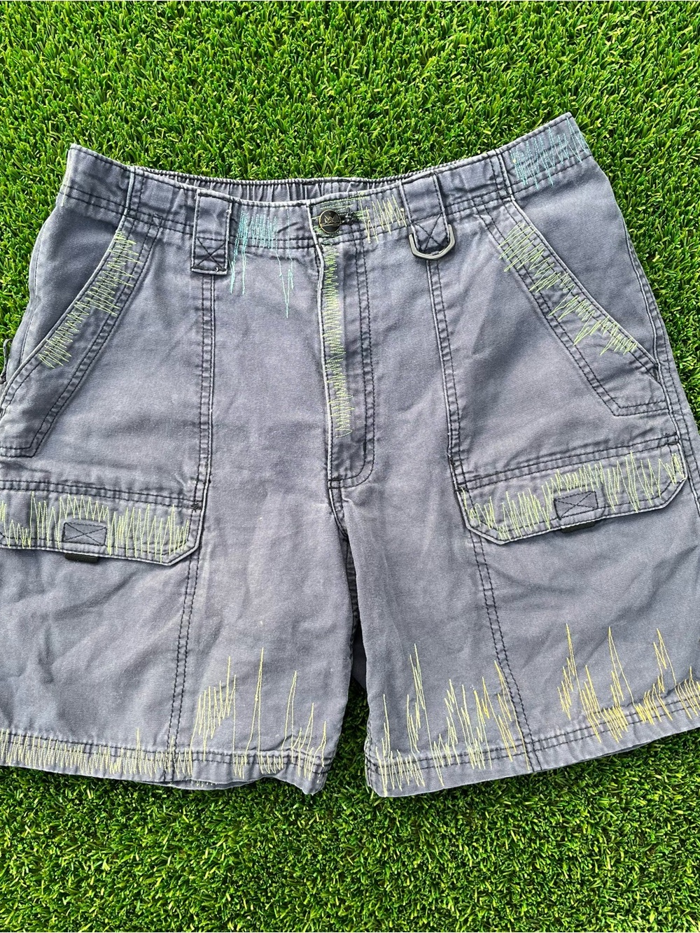 Men's Navy Blu Cargo Shorts featuring multicolored Stitch Detailing